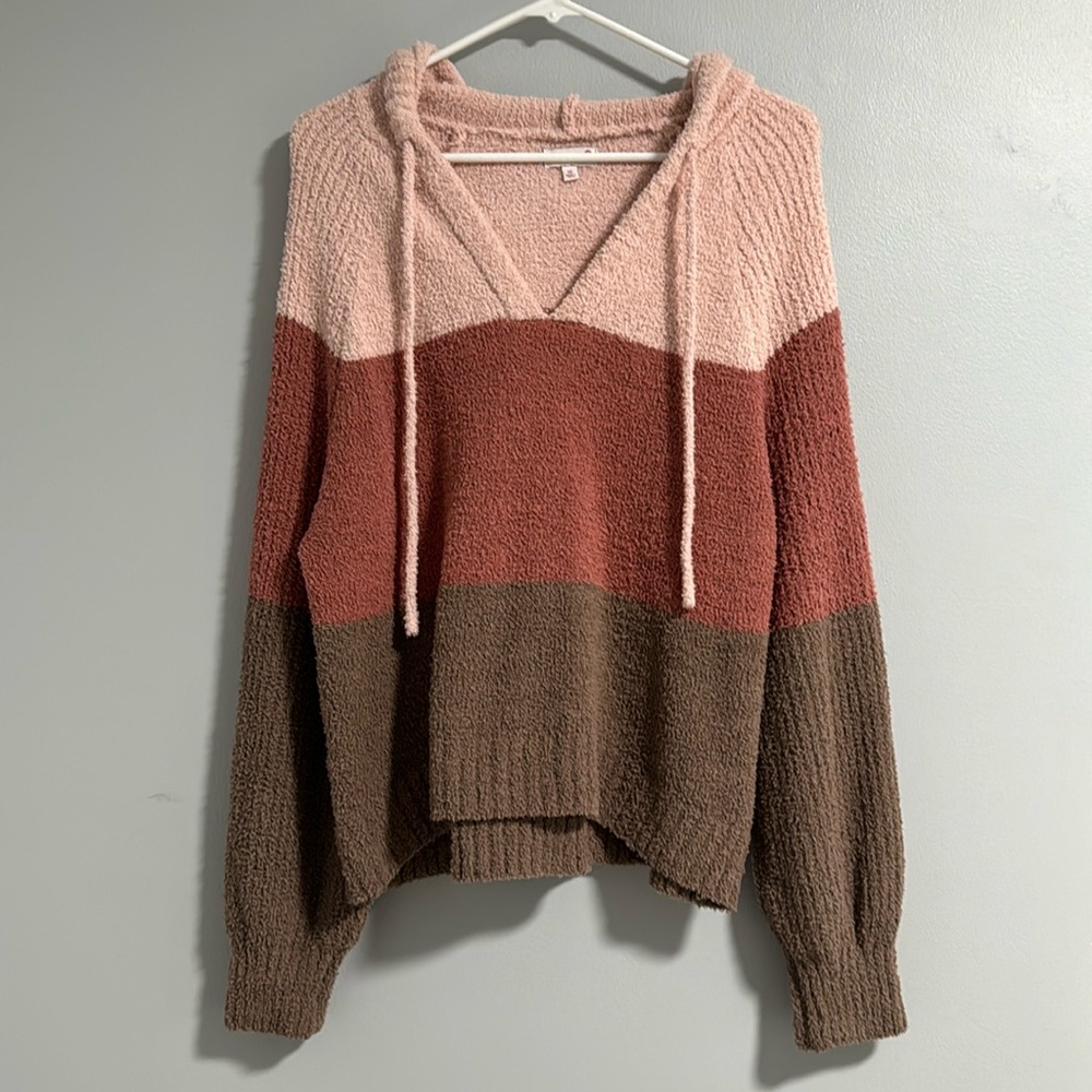 Soft color block hooded sweater